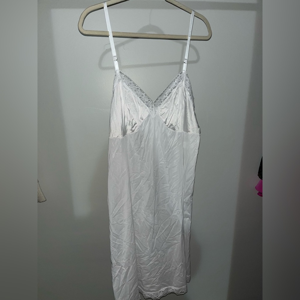 Vintage Vanity Fair White Lace Chemise Slip
